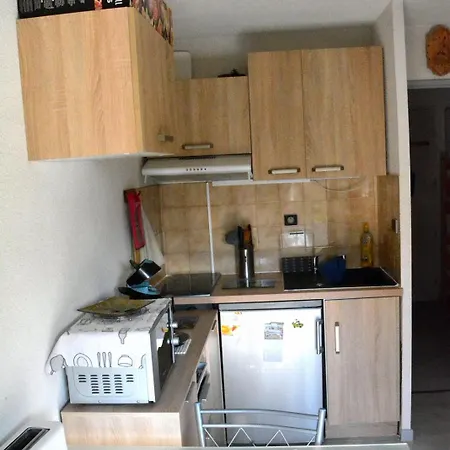 Loue Studio-cabine A Apartment